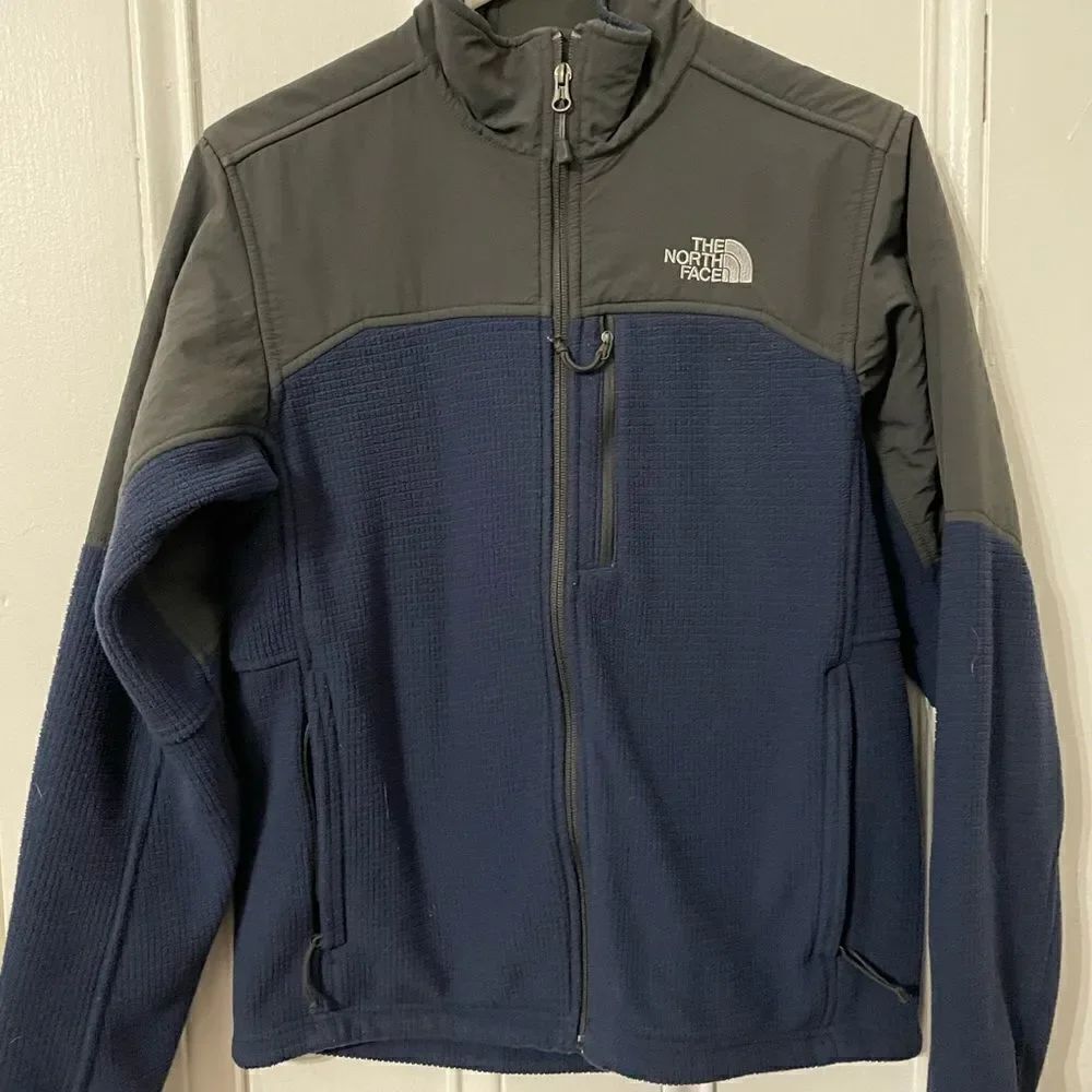 North Face full zip jacket - Picture 2 of 7